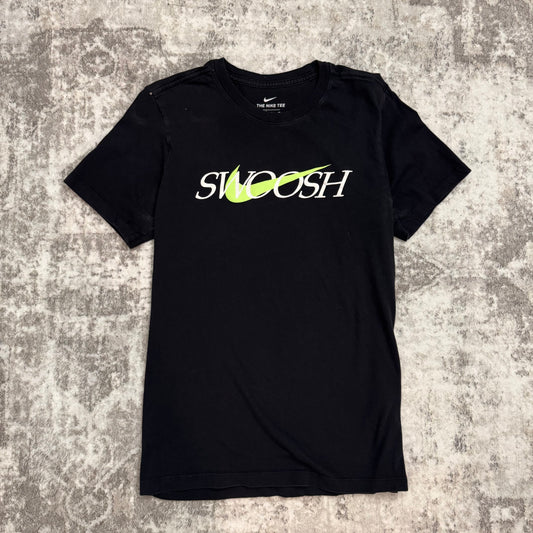 Nike 'SWOOSH' - Tee