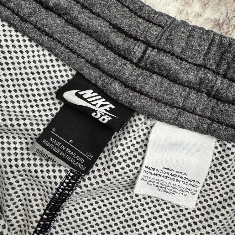 Nike SB - Dri-Fit Shorts