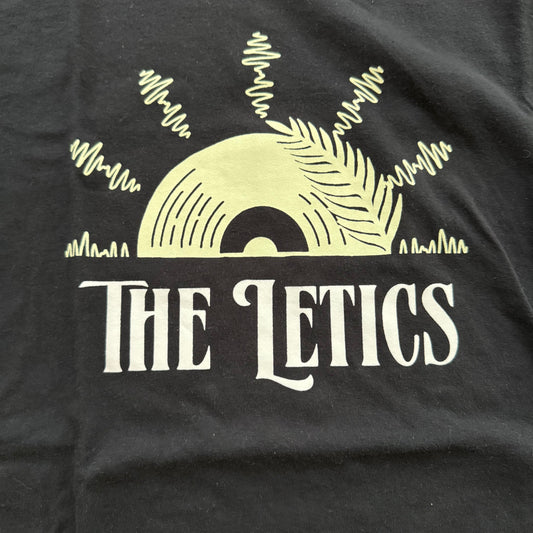 Sun Waves - Tee (JET BLACK)