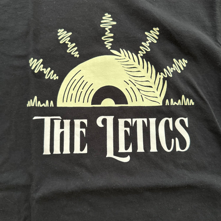Sun Waves - Tee (JET BLACK)