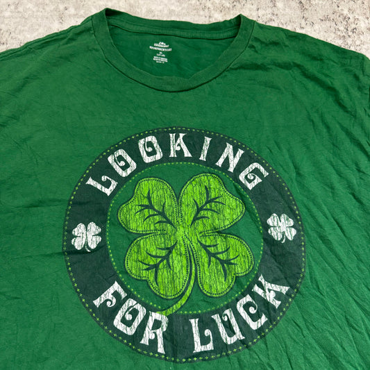 Looking for Luck - Tee